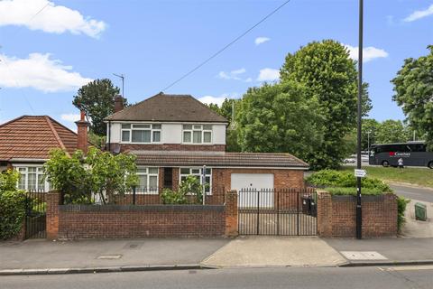 4 bedroom detached house for sale, North Hyde Lane, Hounslow TW5