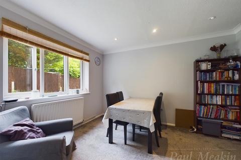 23 Timberling Gardens, South Croydon, CR2 0AW