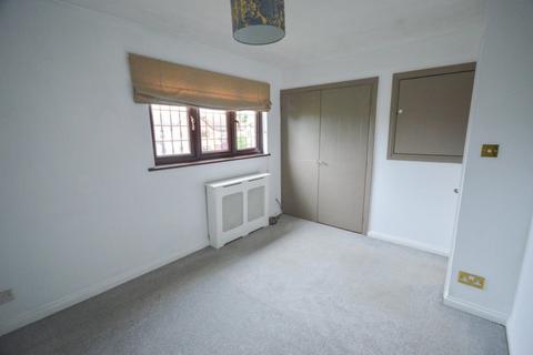 2 bedroom house to rent, Lordswood View, Leaden Roding