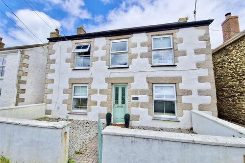 4 bedroom end of terrace house for sale, Unity Road, Porthleven TR13