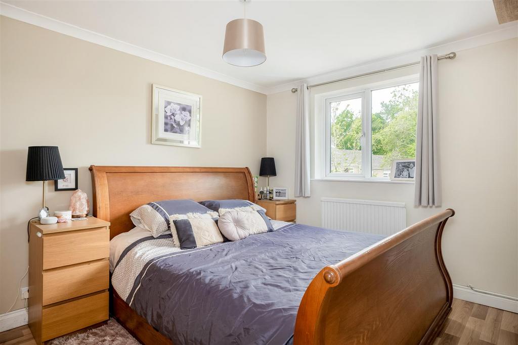 15 Woodfield Drive-8.jpg