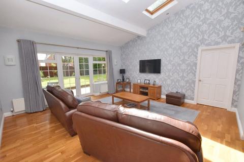 3 bedroom bungalow for sale, The Bungalow, Tower Place, Leeds