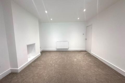 2 bedroom apartment for sale, Millway, Mill Hill, London,NW7