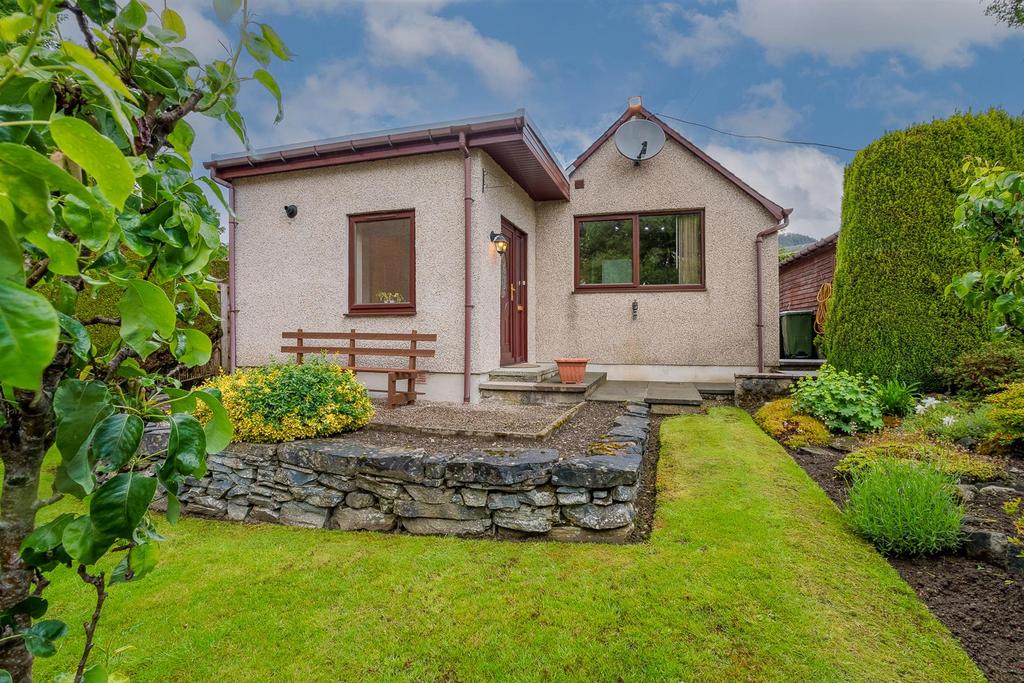 West Moulin Road, Pitlochry 2 bed cottage for sale £250,000