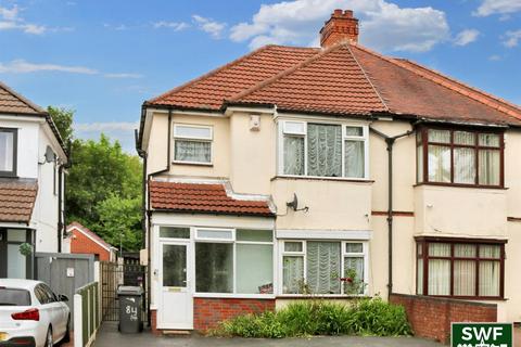 3 bedroom semi-detached house for sale, Birches Barn Road, Wolverhampton