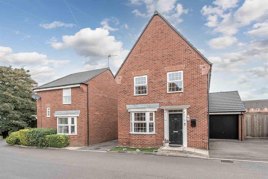 John Corbett Drive, Amblecote, DY8 4BW 4 bed detached house for sale