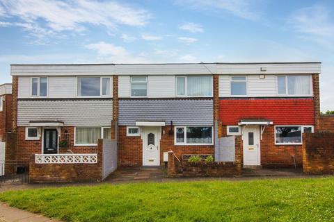 3 bedroom terraced house to rent, Woodburn Drive, Whitley Bay