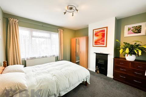 3 bedroom terraced house for sale, Wesley Avenue, Hounslow TW3