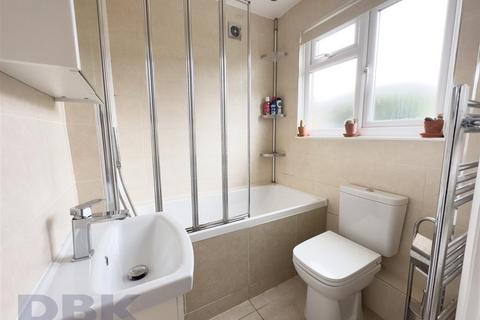 3 bedroom terraced house for sale, Wesley Avenue, Hounslow TW3