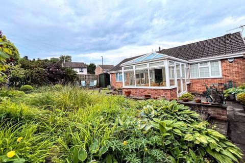 3 bedroom detached bungalow for sale, Yokecliffe Avenue, Matlock DE4