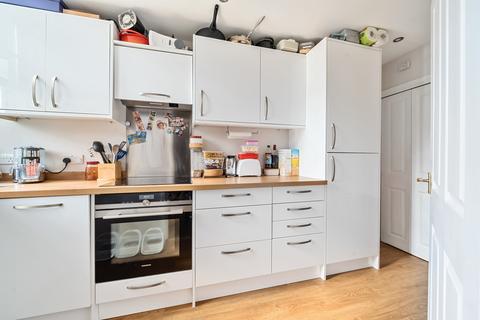Flat 1, Dundas Court, 24 Coxwell Road, Faringdon, SN7 7EZ