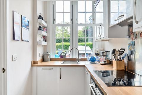 Flat 1, Dundas Court, 24 Coxwell Road, Faringdon, SN7 7EZ