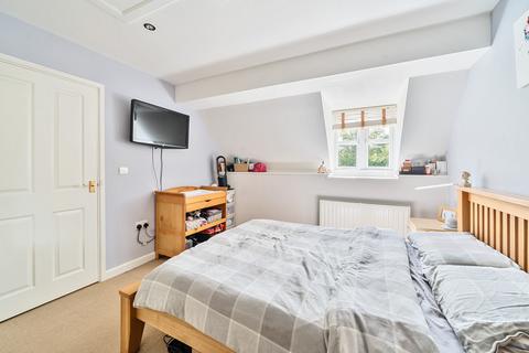 Flat 1, Dundas Court, 24 Coxwell Road, Faringdon, SN7 7EZ