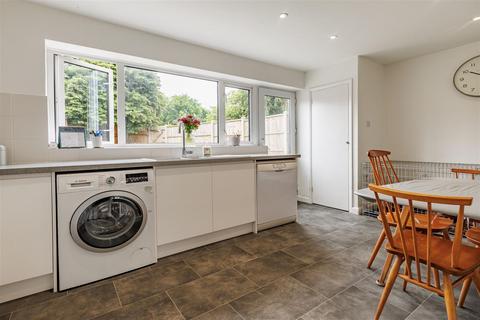4 Crossing Road, Epping, CM16 7BQ