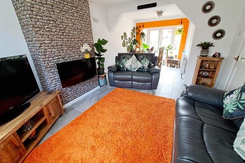 29 Clopton Road, Birmingham, B33 0RH