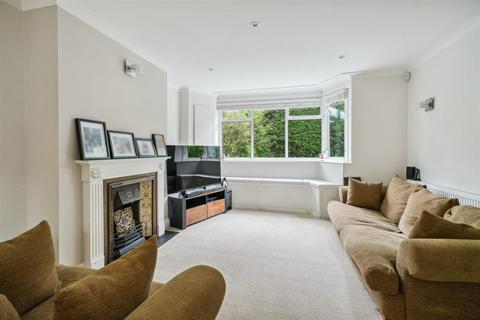 4 bedroom semi-detached house for sale, Windmill Lane, Bushey Heath,