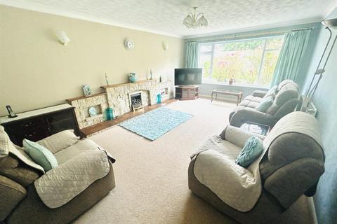 3 bedroom bungalow for sale, Honeyway Close, Wannock BN26