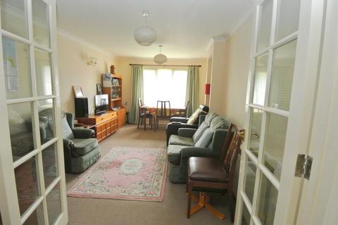 2 bedroom retirement property for sale, Berryscroft Road, Laleham TW18