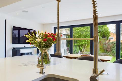 63 Beech Avenue, Mapperley, Nottingham, NG3 5JW