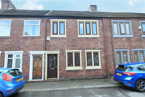 3 bedroom terraced house to rent, Delta Road, Manchester M34