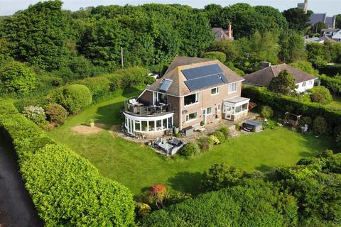 4 bedroom detached house for sale, Coastguard Lane, Fairlight