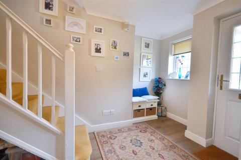 3 Consall Grove, Stoke-on-trent, ST4 8YW