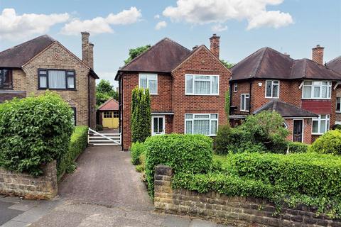 2 Balmoral Drive, Bramcote, Nottingham, NG9 3FU