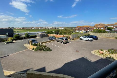 1 bedroom retirement property for sale, Eversley Court, Seaford