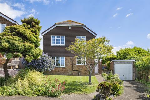 3 Audrey Close, Seaford, BN25 2QU