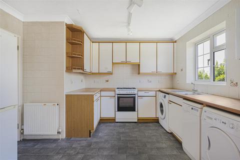 3 Audrey Close, Seaford, BN25 2QU