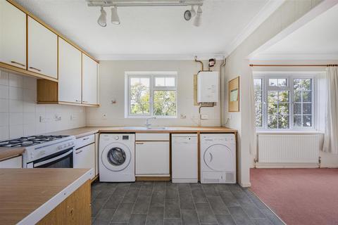 3 Audrey Close, Seaford, BN25 2QU