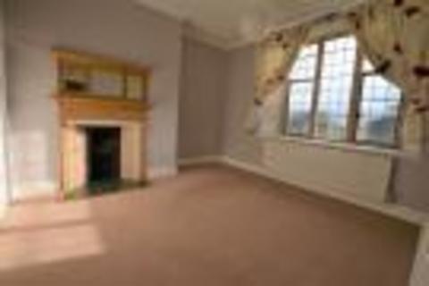 2 bedroom apartment to rent, Woolston Close, Northampton NN3