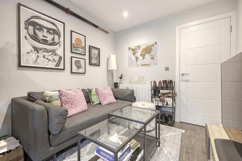 1 bedroom flat for sale, Roman Road, Bow