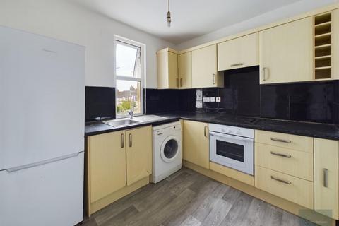 1 bedroom flat to rent, Connaught Avenue, Plymouth PL4