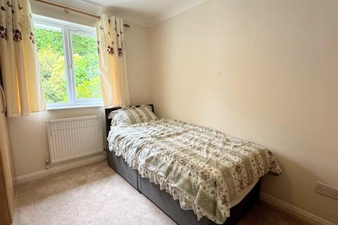 1 Lucas Close, Bodmin, PL31 1BB