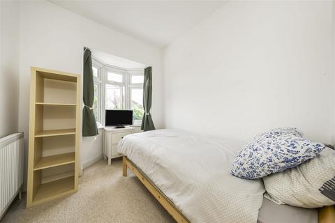4 bedroom house to rent, Egerton Road, Twickenham