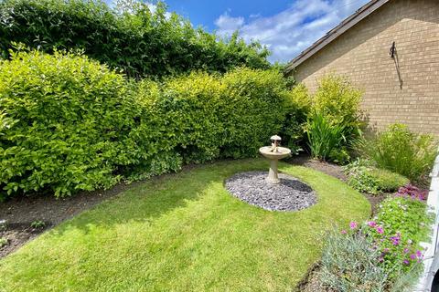 33 Bolehill Park, Hove Edge, Brighouse, HD6 2RS