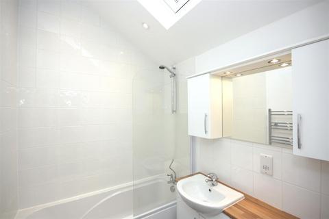undefined, Sheen Lane, East Sheen, SW14