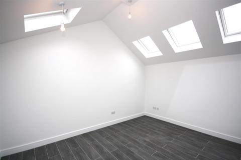 undefined, Sheen Lane, East Sheen, SW14