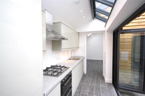 1 bedroom flat to rent, Sheen Lane, East Sheen, SW14