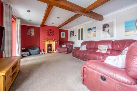 4 bedroom end of terrace house for sale, Lacy Road, Ludlow