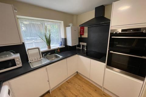 2 bedroom flat to rent, Oxpiece Drive, Birmingham
