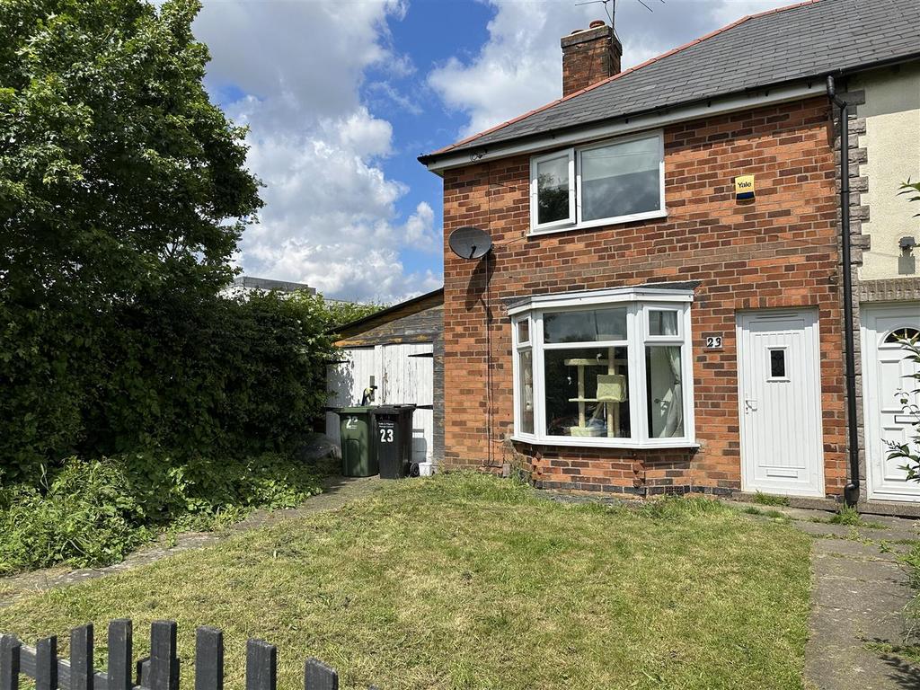 Matlock Avenue Wigston 2 bed semidetached house for sale £165,000