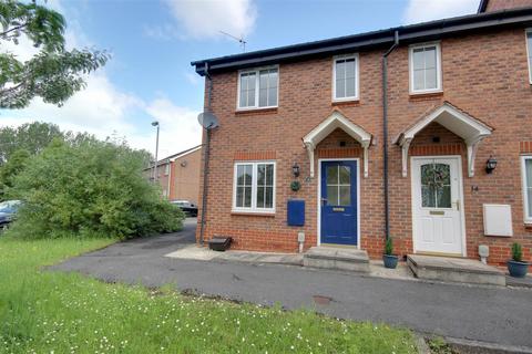 3 bedroom end of terrace house for sale, Dearne Court, Brough