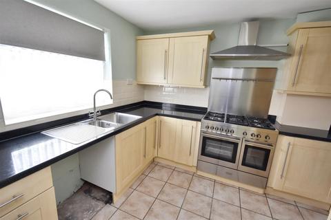 3 bedroom semi-detached house to rent, Birling Place, Corby NN18