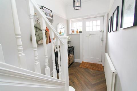 14 Fairview Road, Sutton, SM1 4PD