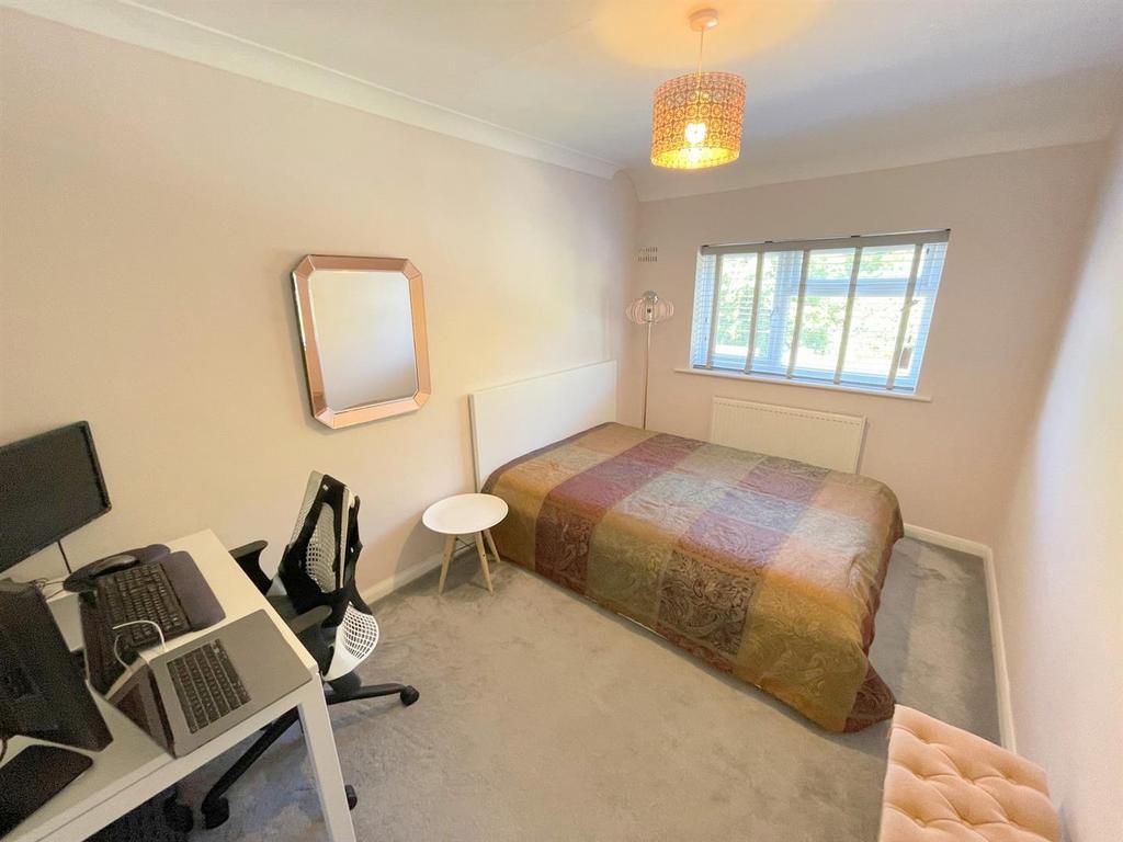 Bed 2.JPG