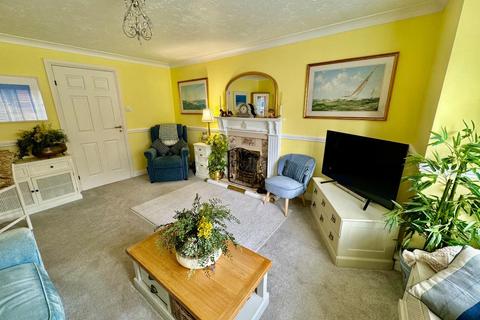 8 Chilton Close, Darlington, DL3 8RQ