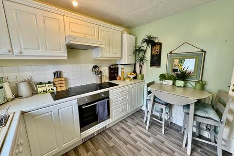 8 Chilton Close, Darlington, DL3 8RQ