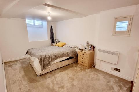 2 bedroom maisonette for sale, Church Stile Flats, Launceston